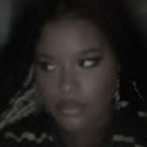 Meet your Posher, Desi